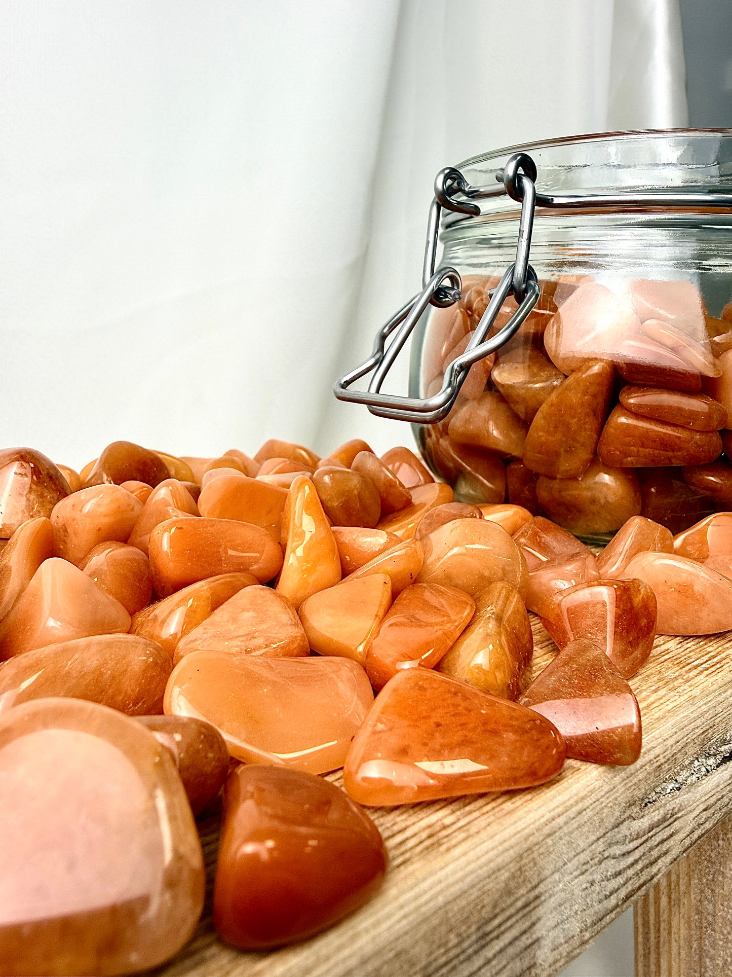 Peach Aventurine Tumblestone - India - 15-20mm