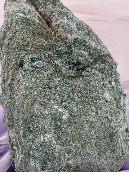 Rough Green Fuchsite Tower