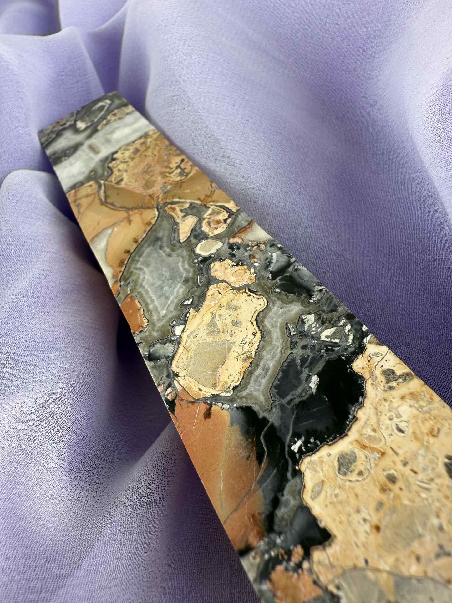 Maligano Jasper Obelisk