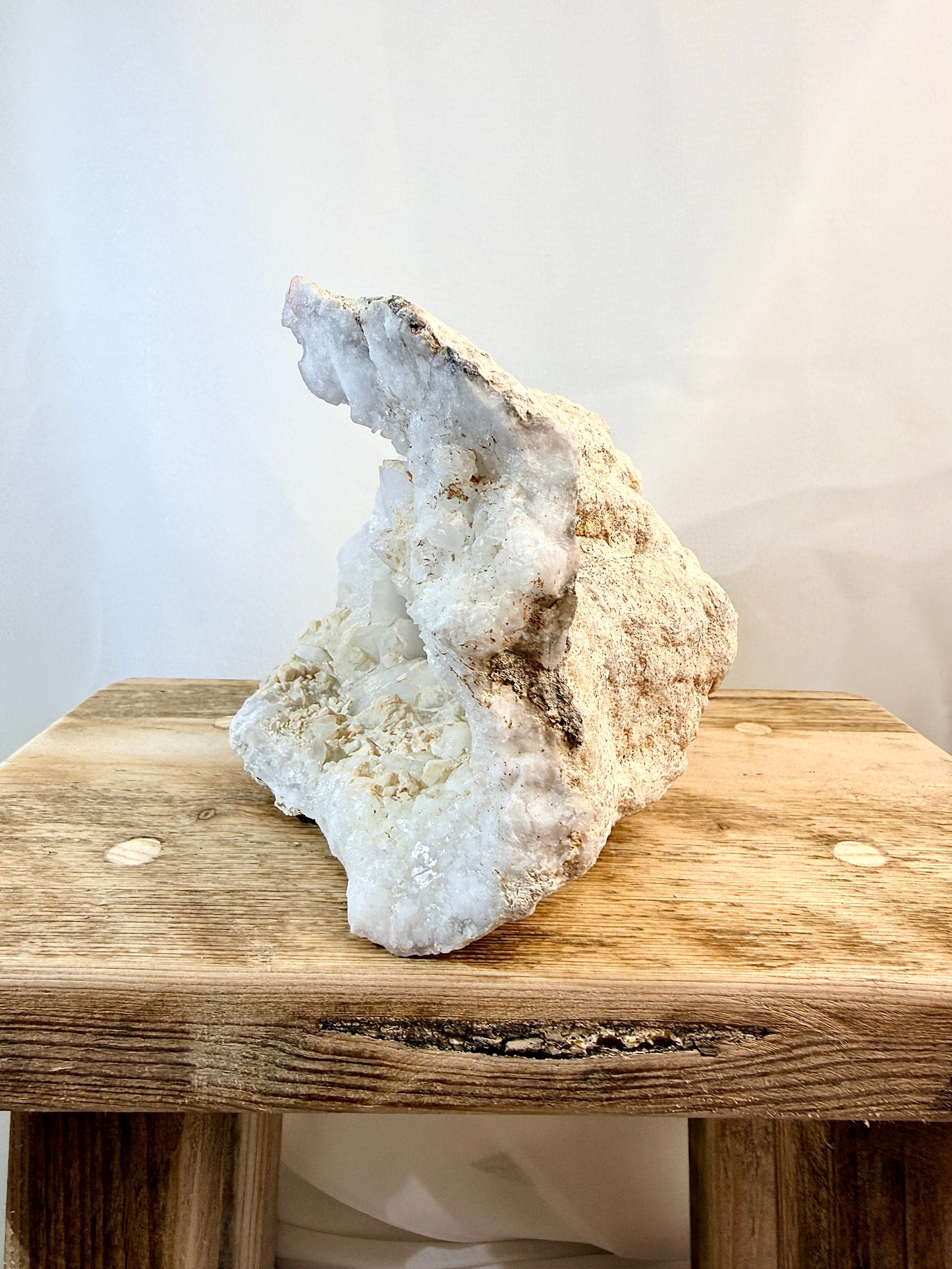 Natural Open Quartz Geode - Morocco - 1.09kg (#5)