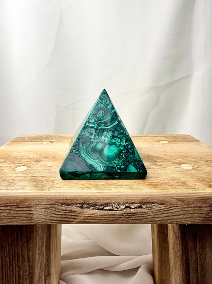 Natural Malachite Pyramid - Democratic Republic of the Congo - 0.30kg