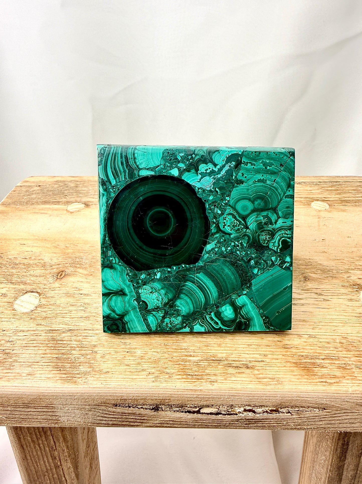Natural Malachite Pyramid - Democratic Republic of the Congo - 0.30kg