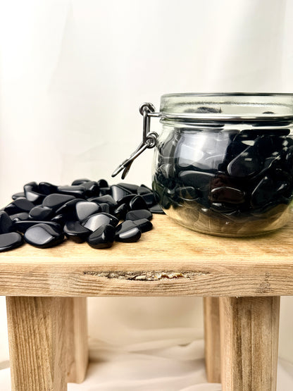 Black Obsidian Tumblestone - Mexico - 15-20mm
