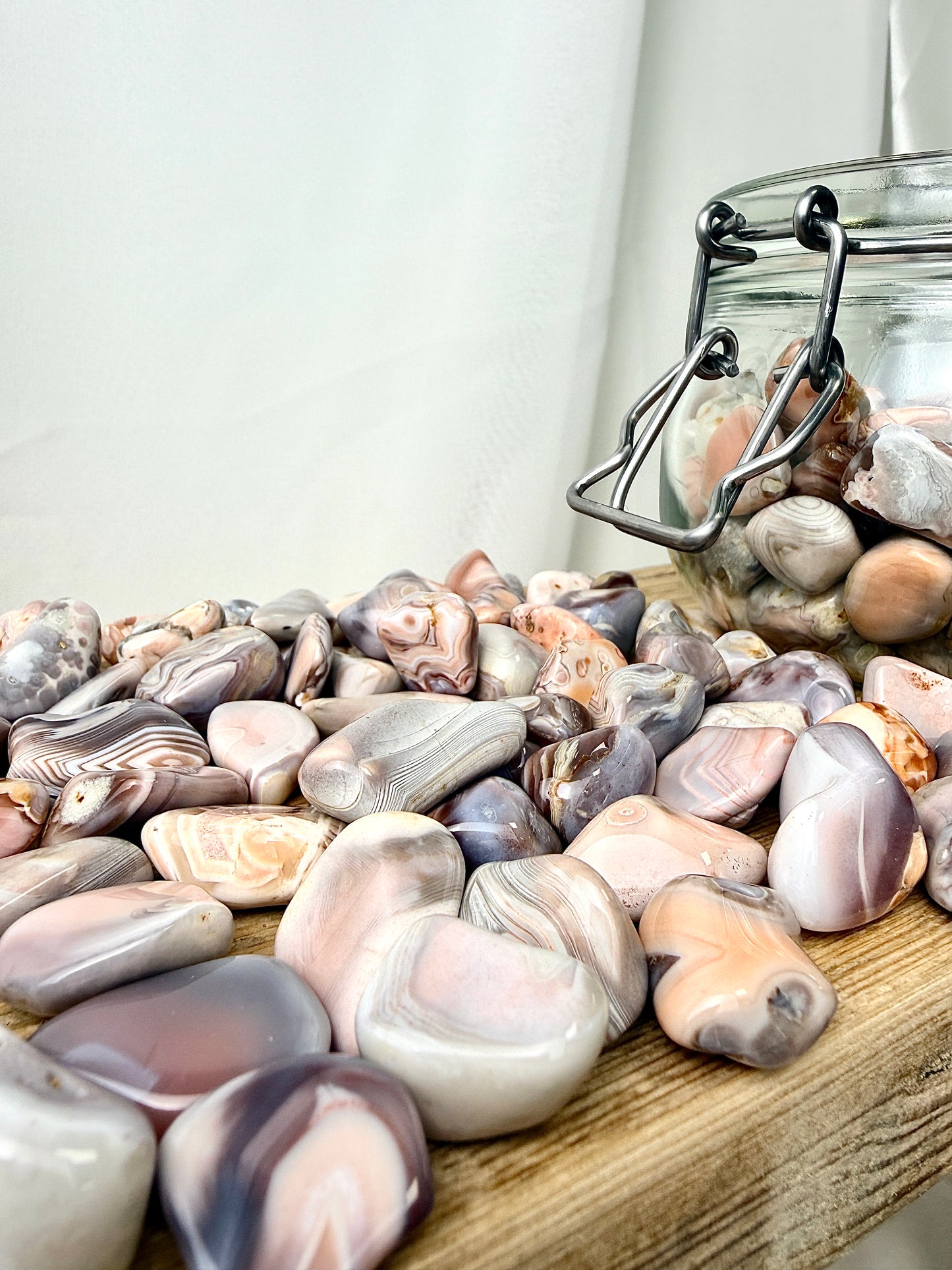 Pink Banded Agate Tumblestone - Botswana - 15-20mm
