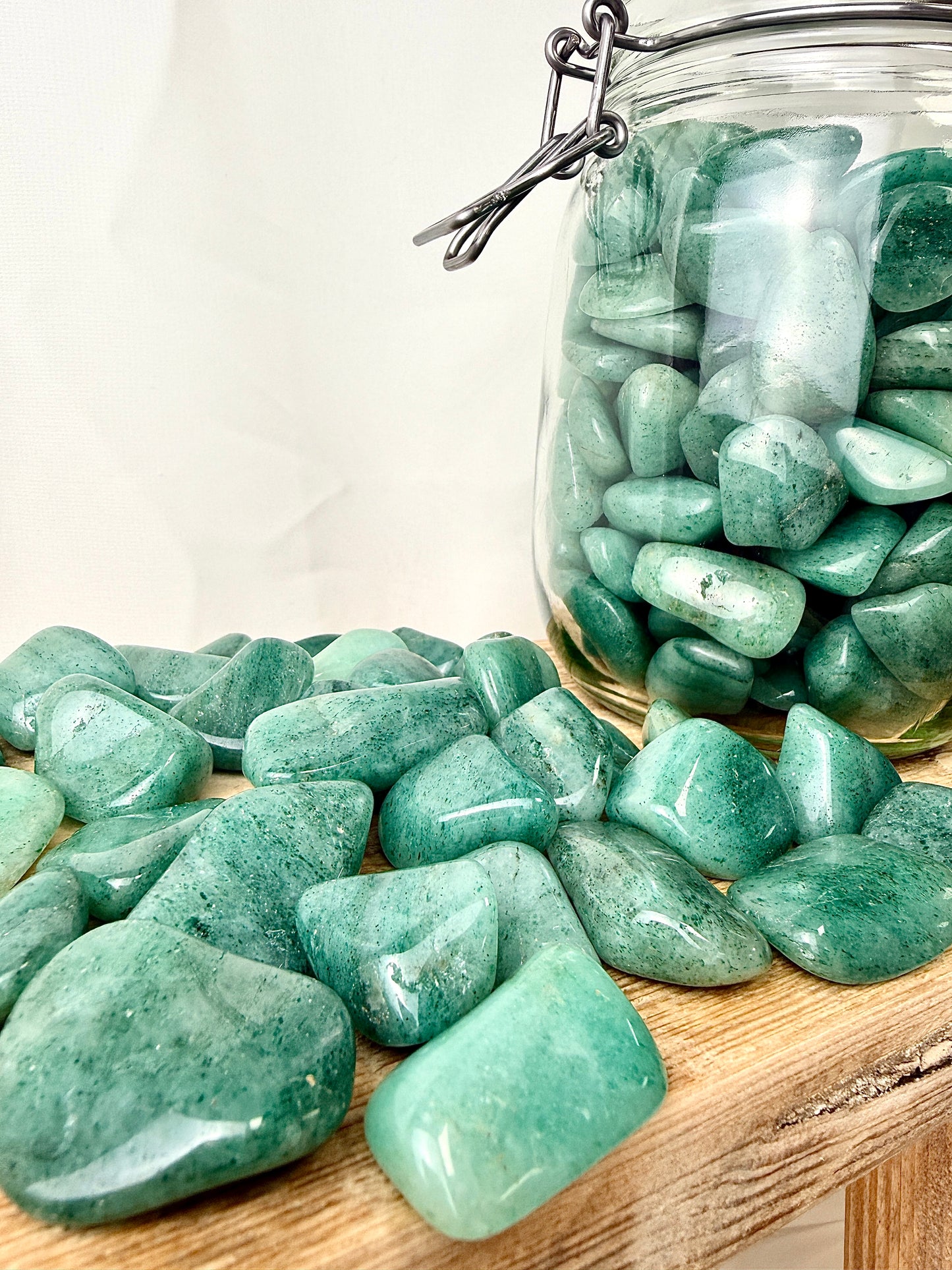 Green Aventurine Tumblestone - Zimbabwe - 20-30mm
