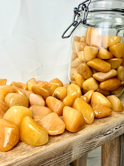 Yellow Aventurine Tumblestone - India - 20-30mm