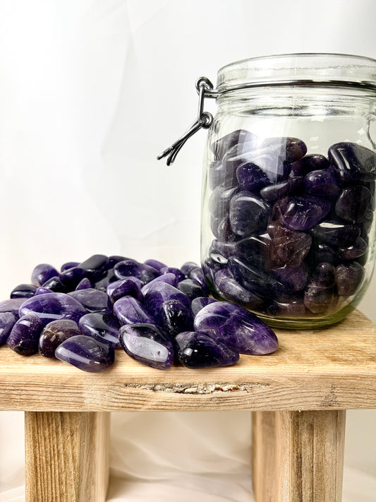 Amethyst Tumblestone (Medium Dark) - Namibia - 20-30mm