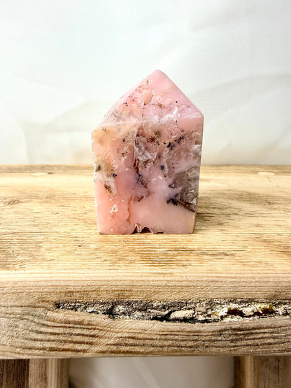 Pink Opal Obelisk – Peru – 83g (#1)