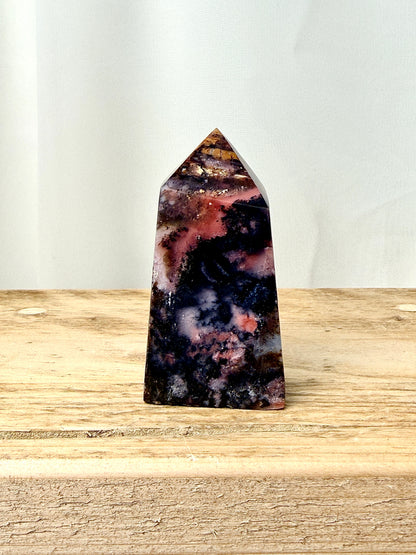 Pink Opal Obelisk – Peru – 137g (#2)
