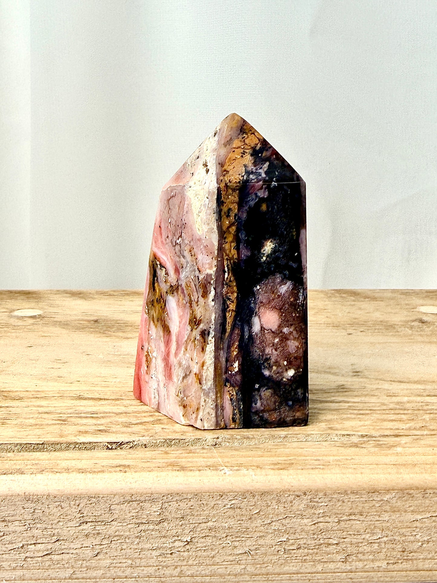 Pink Opal Obelisk – Peru – 137g (#2)