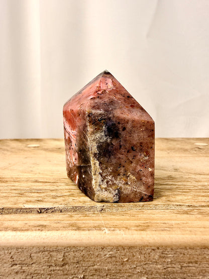 Pink Opal Obelisk – Peru – 121g (#3)