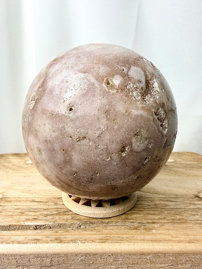 Flower Agate Sphere (#2) - 1.13kg - Madagascar