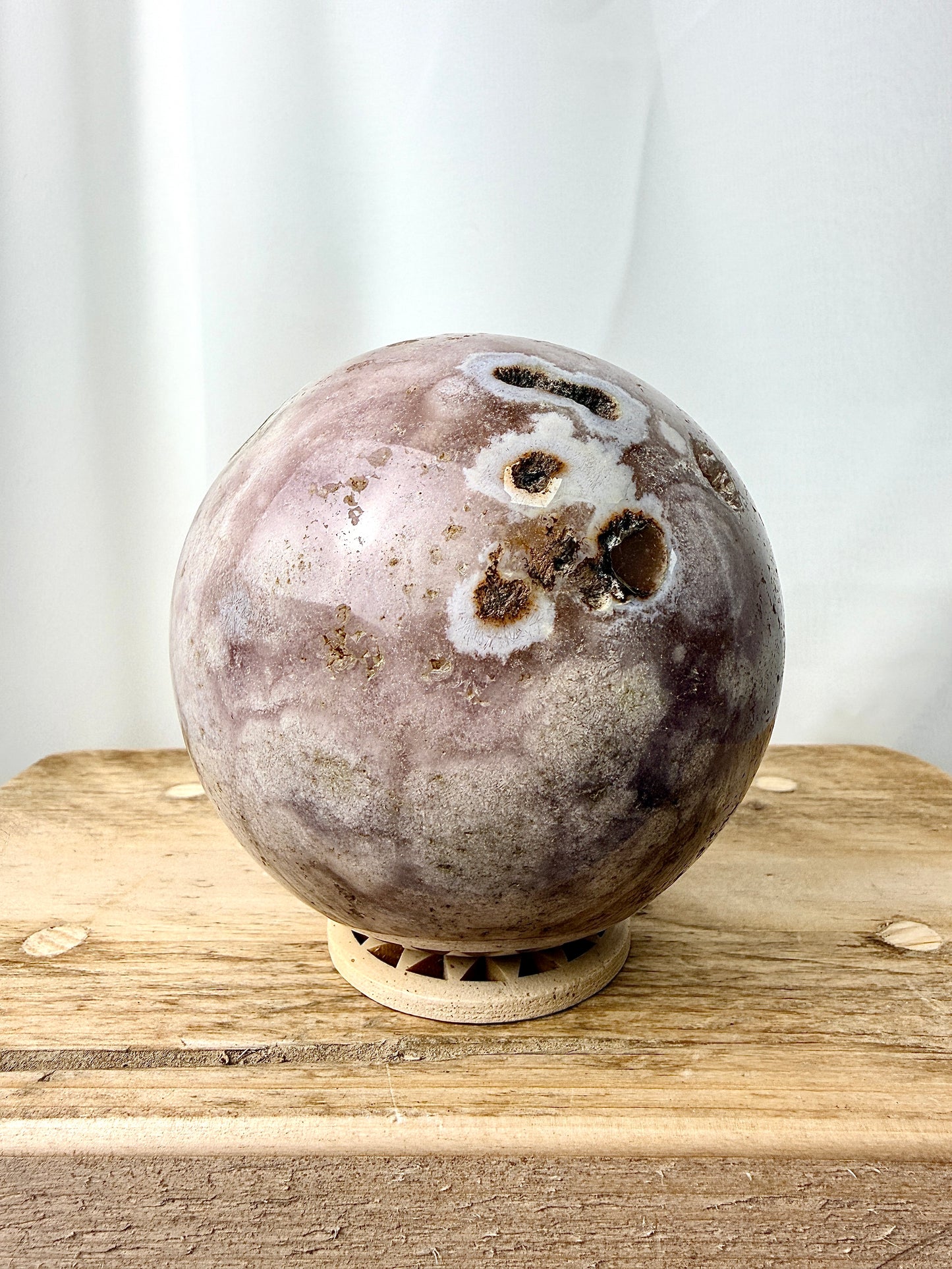 Flower Agate Sphere (#2) - 1.13kg - Madagascar