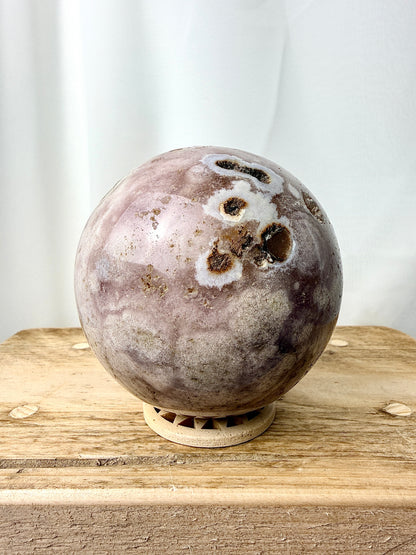 Flower Agate Sphere (#2) - 1.13kg - Madagascar