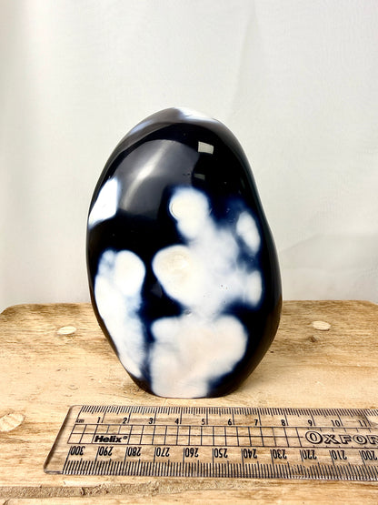 Orca Agate Freeform (#1) - 965g - Madagascar