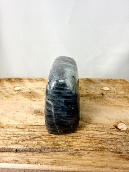 Labradorite Freeform Gold Flash #3 - 440g - China