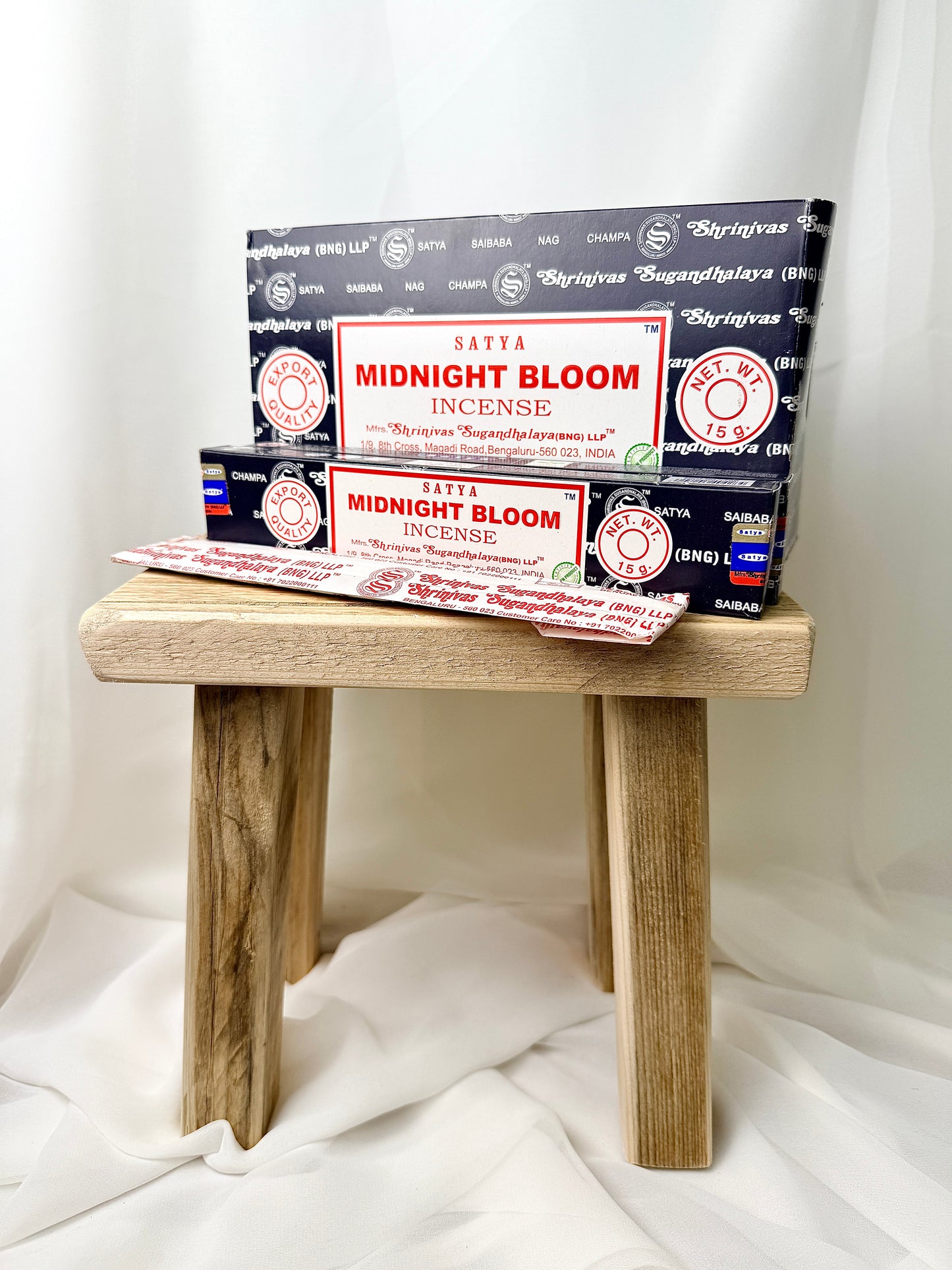 Satya Midnight Bloom Incense Sticks - 15g