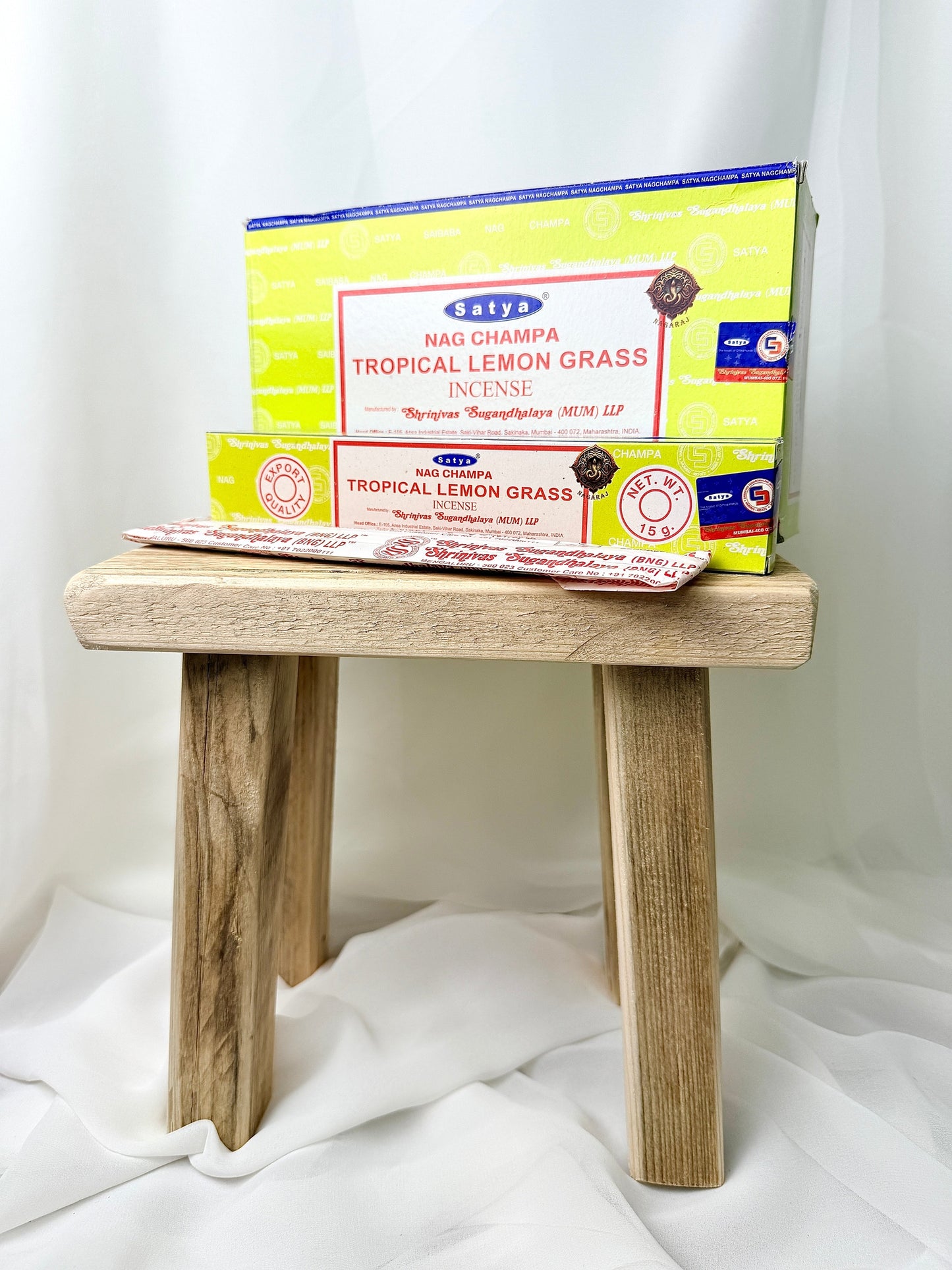 Satya Tropical Lemongrass Incense Sticks - 15g