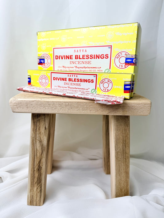 Satya Divine Blessings Incense Sticks - 15g