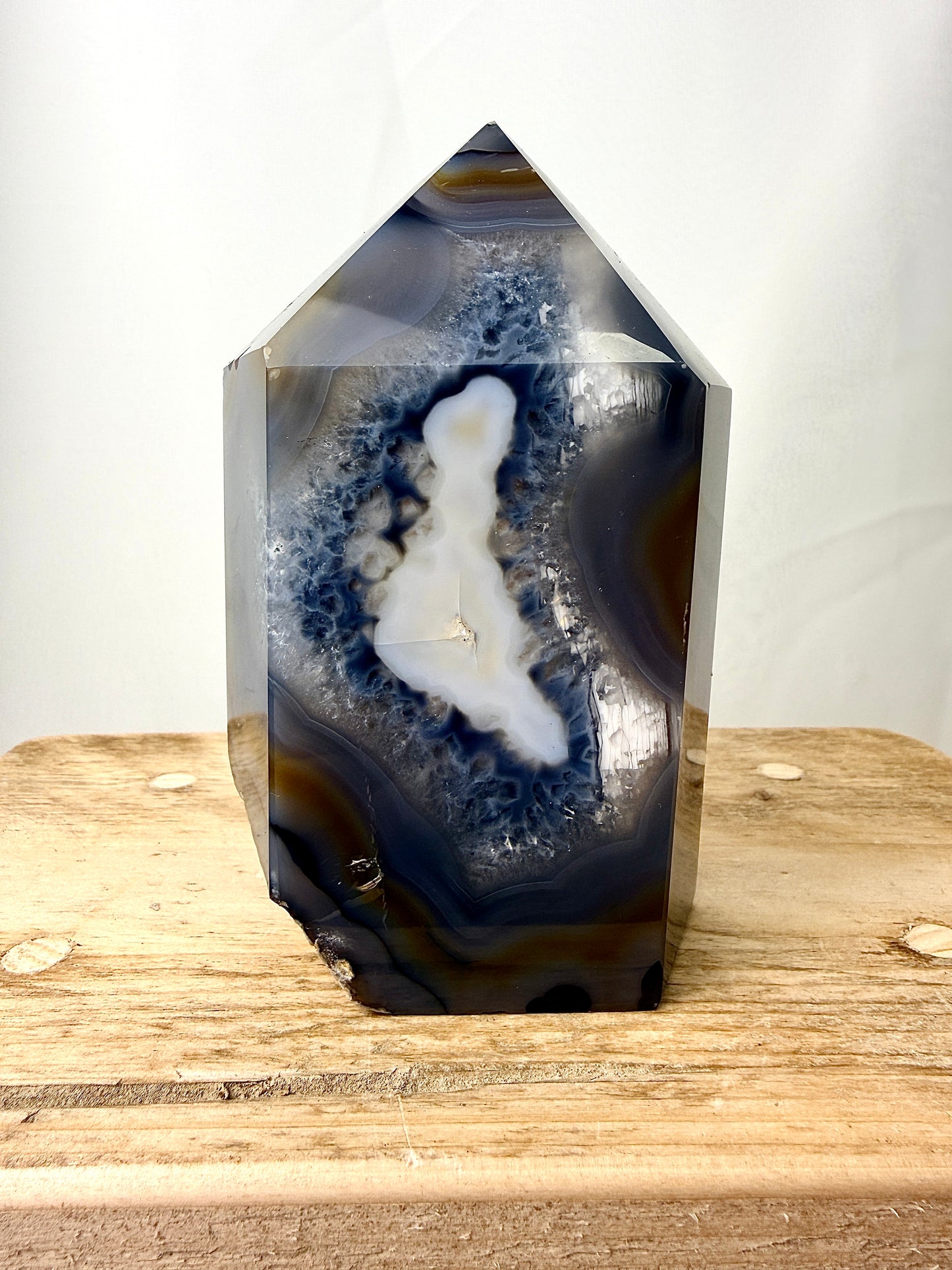 Grey Agate Point - Polished Druzy Crystal Tower - 0.77kg - Brazil (#2)