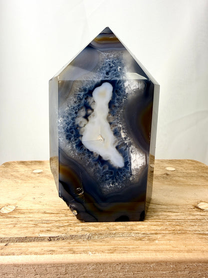 Grey Agate Point - Polished Druzy Crystal Tower - 0.77kg - Brazil (#2)