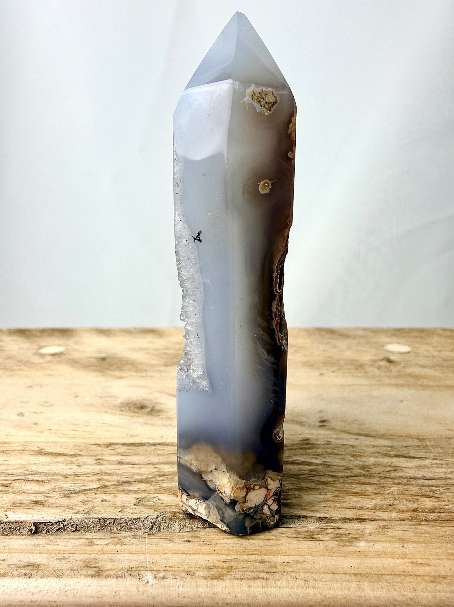 Grey Agate Point - Polished Druzy Crystal Tower - 0.14kg - Brazil (#4)