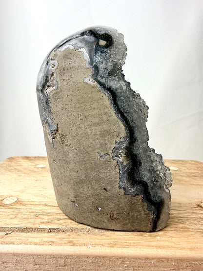 Part-Polished Amethyst Cut Base (#10) - 0.93kg - Brazil