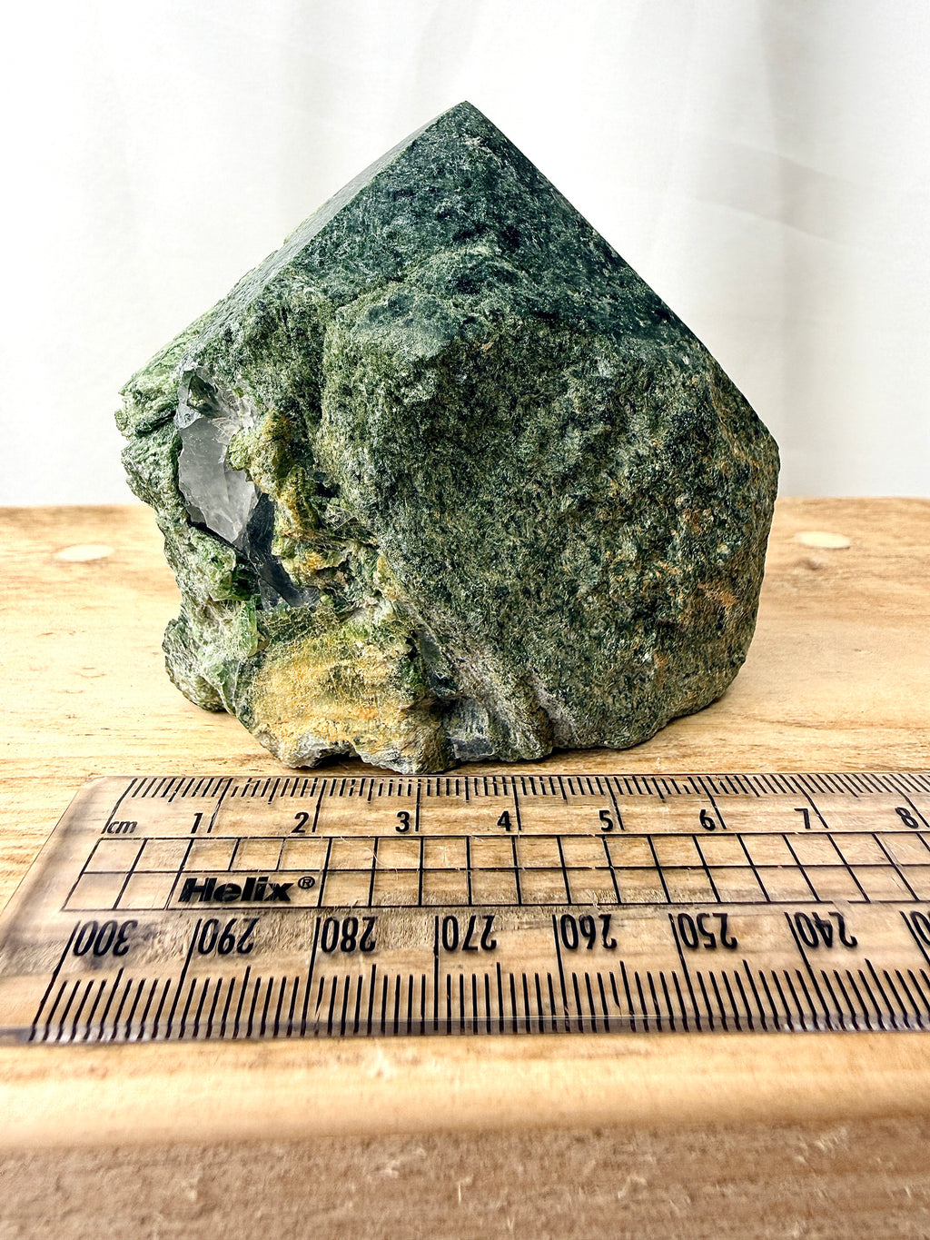 Diopside Cut Base (#2)