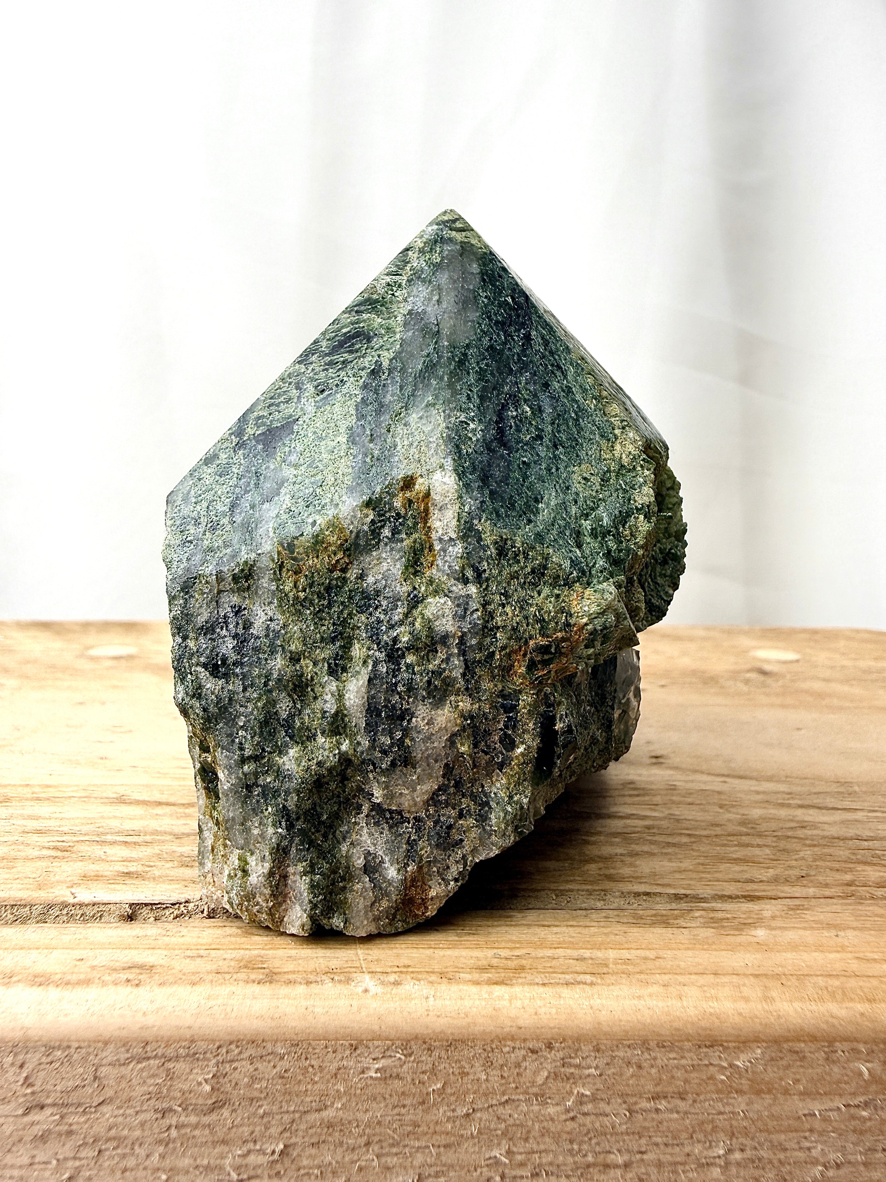 Diopside Cut Base (#3)