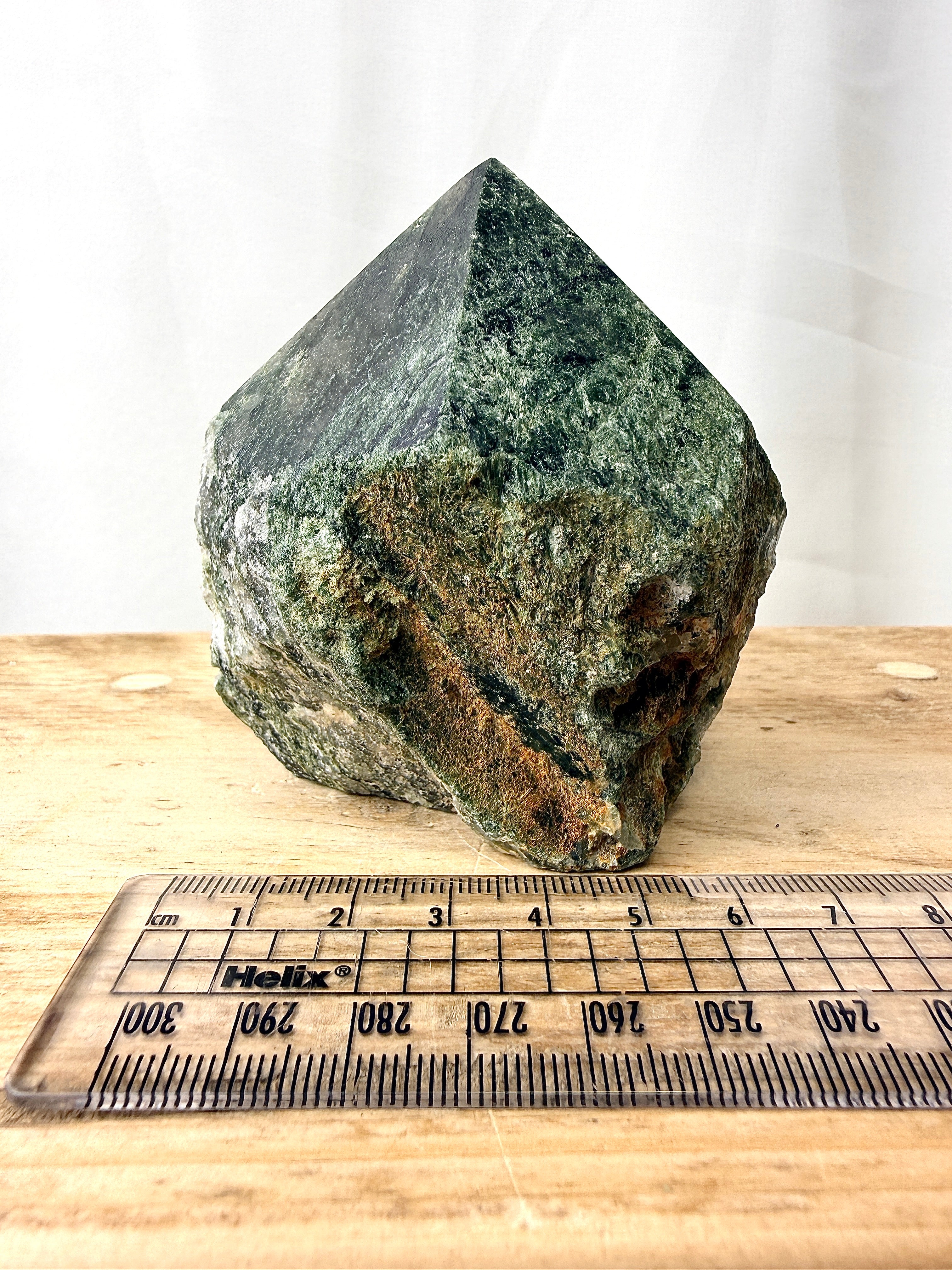 Diopside Cut Base (#6)