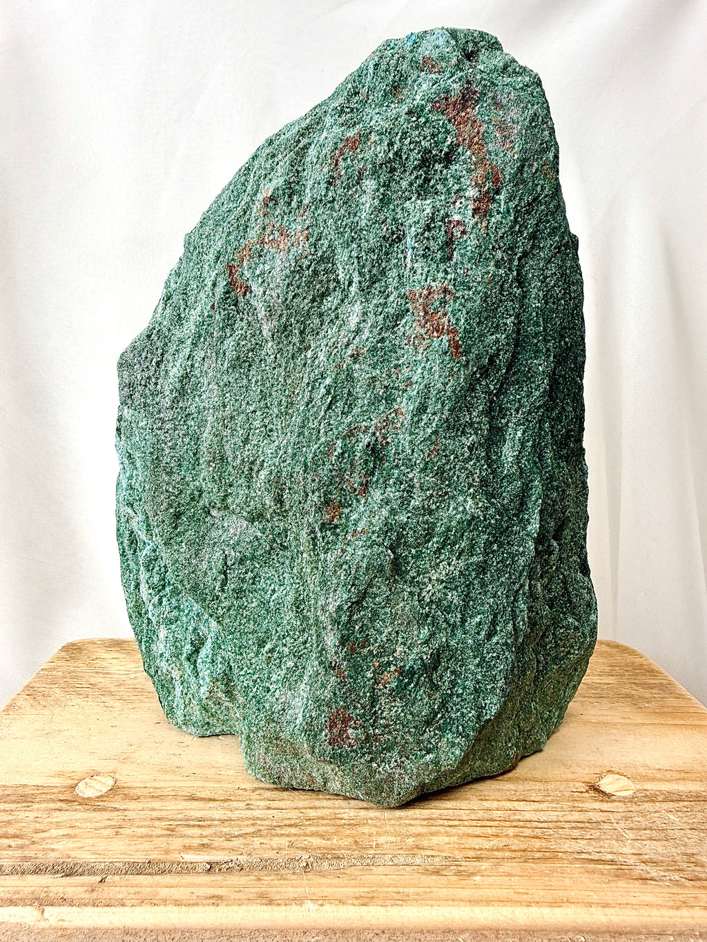 Rough Green Fuchsite Tower