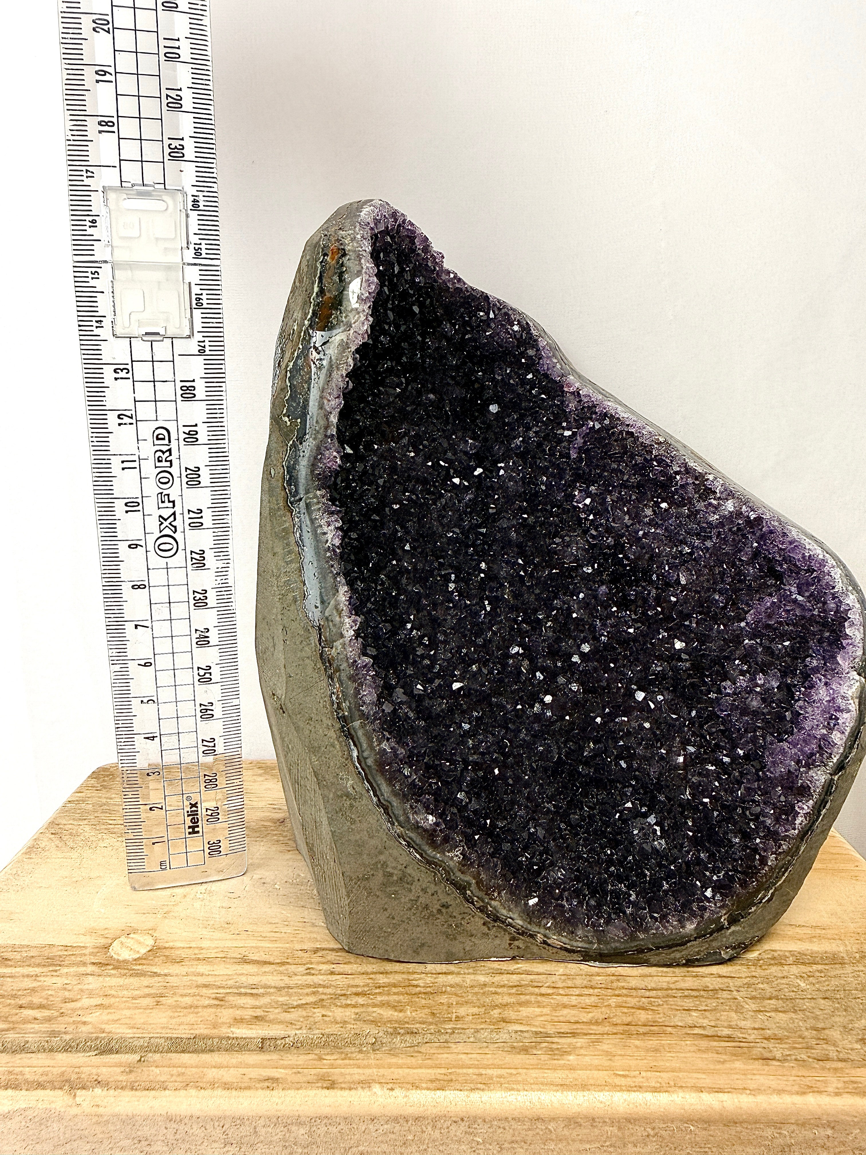 Uruguayan Polished Edge Amethyst Cut Base (#2)