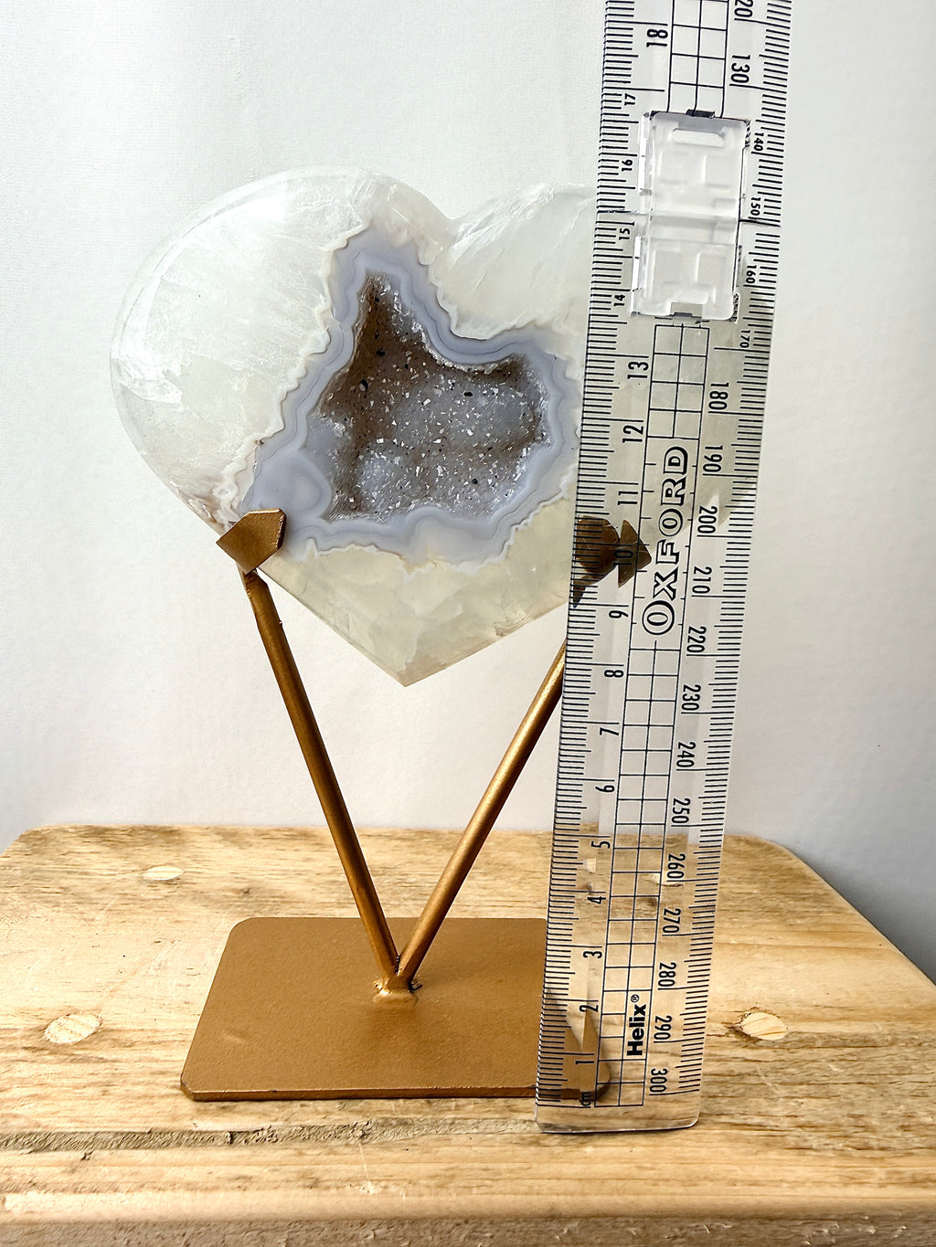 Grey Agate Heart On Gold Coloured Stand