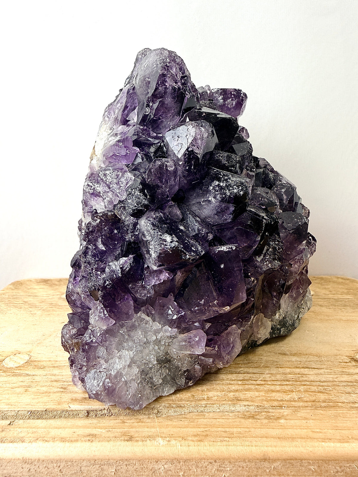 Dark Purple Amethyst Cut Base