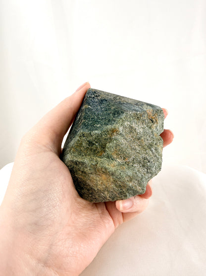 Diopside Cut Base - Brazil - 0.49kg (#1)