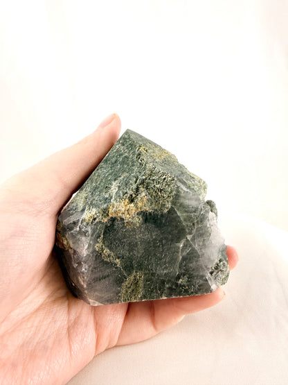 Diopside Cut Base - Brazil - 0.39kg (#2)