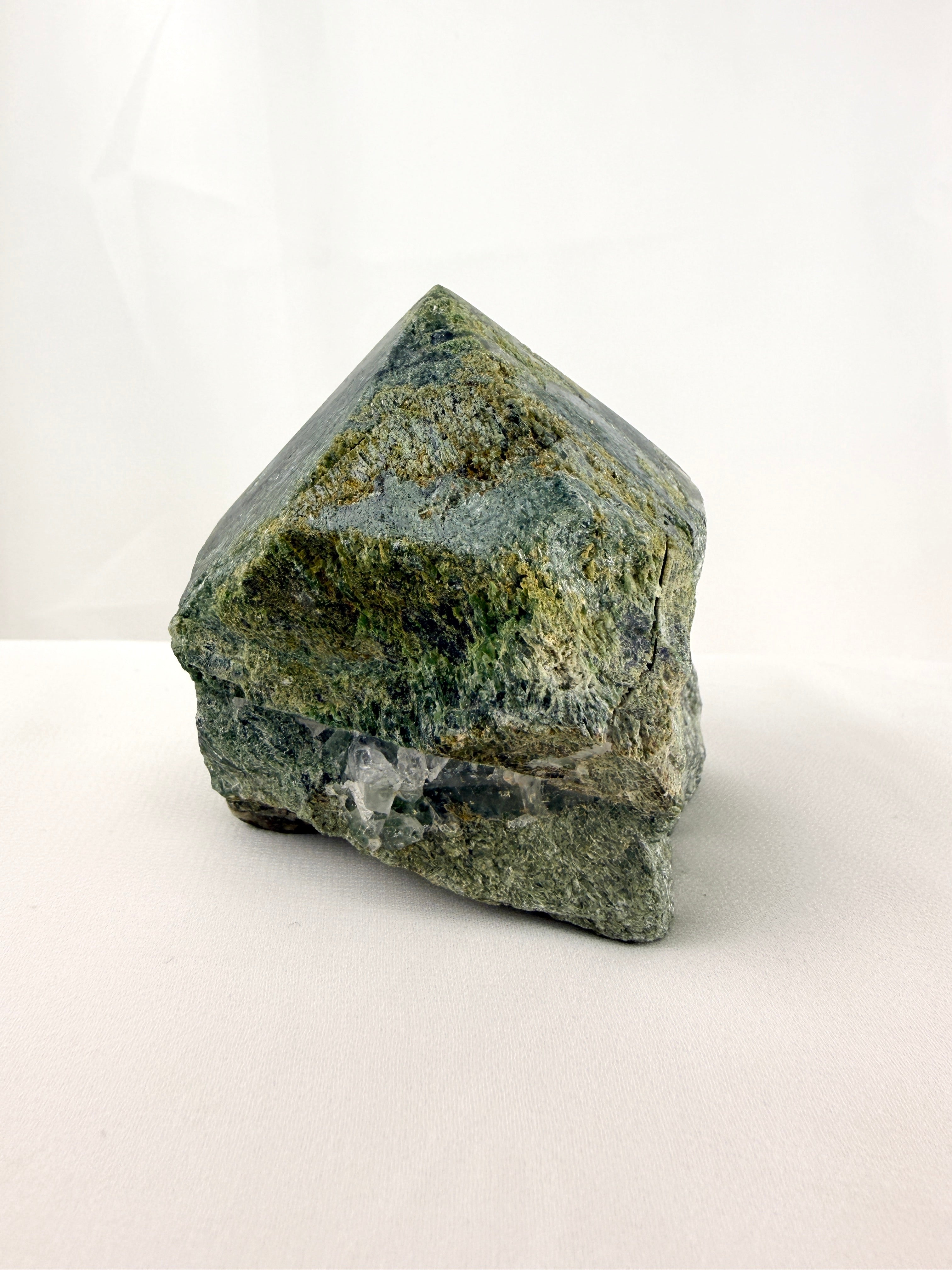Diopside Cut Base (#3)