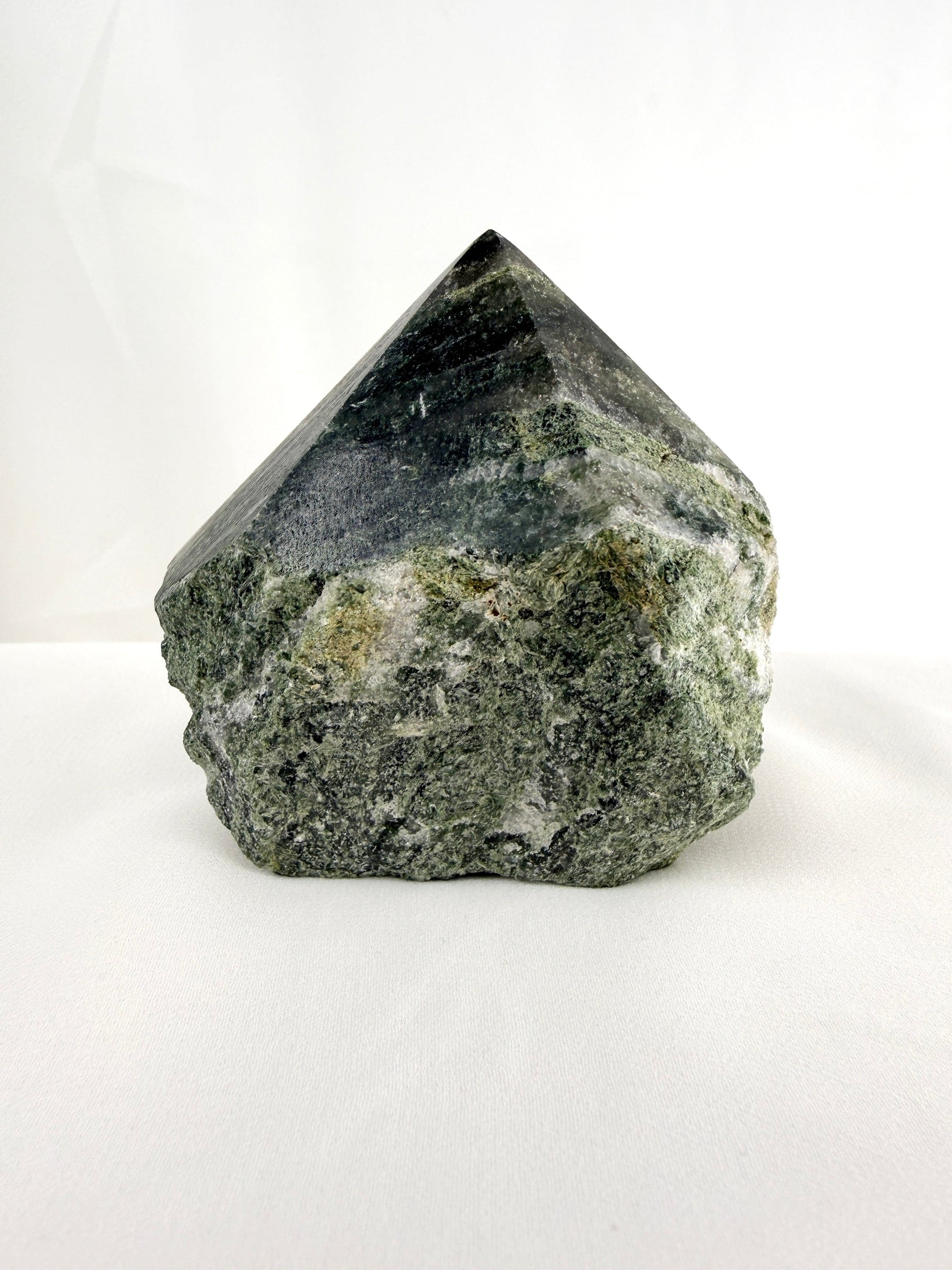 Diopside Cut Base (#6)